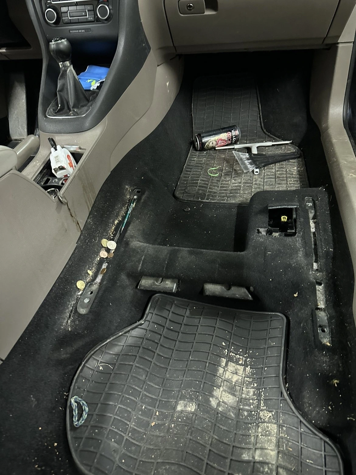 Notranjost vozila po globinskem čiščenju — Car Detailing Brezina