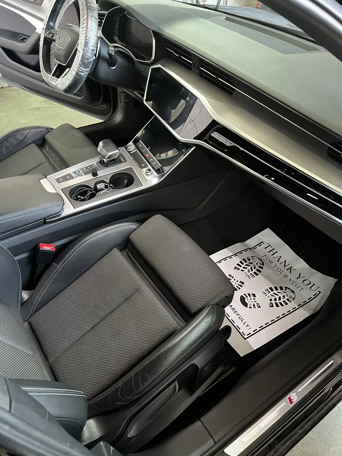 Armaturna plošča — Car Detailing Brezina