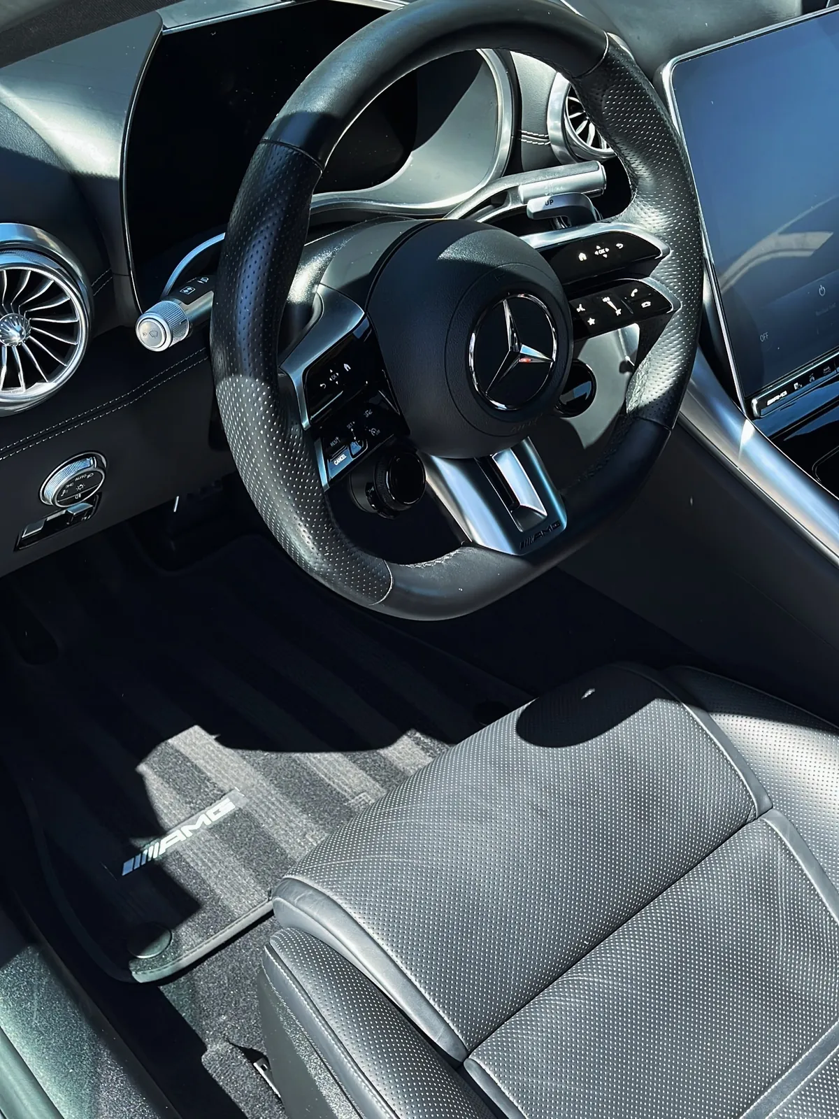 Notranjost Mercedes AMG — Car Detailing Brezina